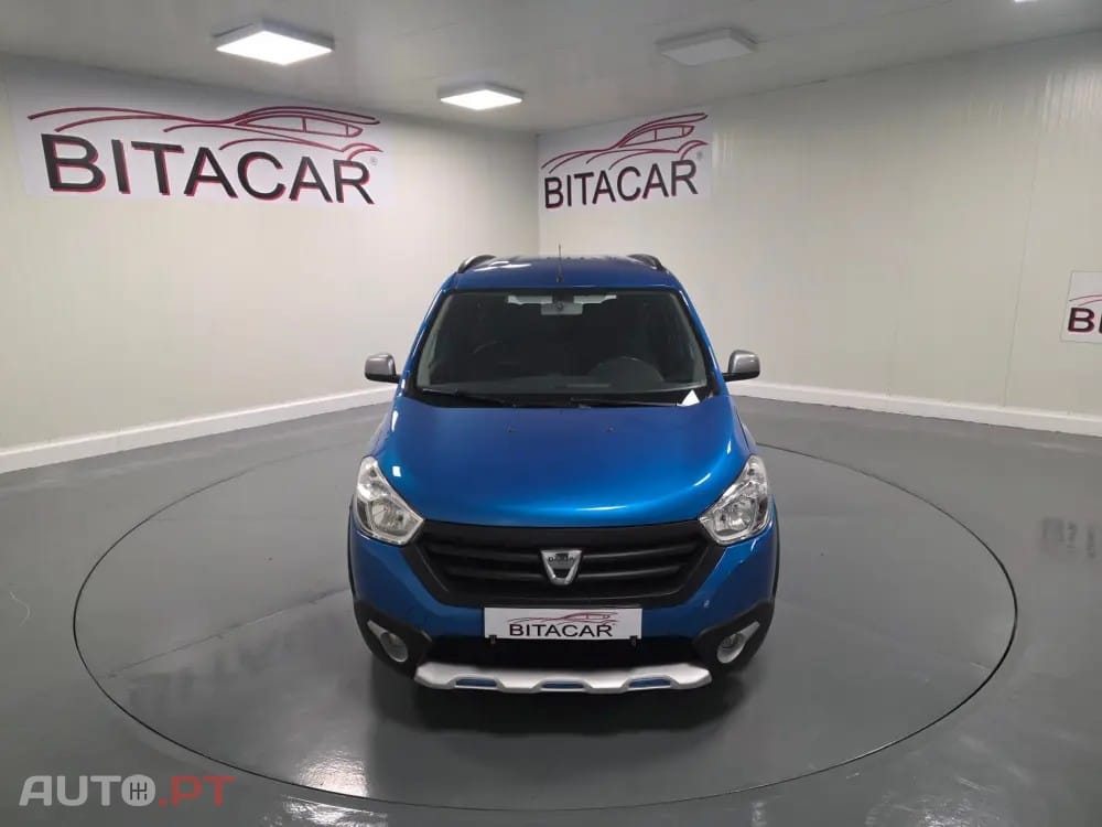 Dacia Lodgy 1.5 dCi Stepway 7L