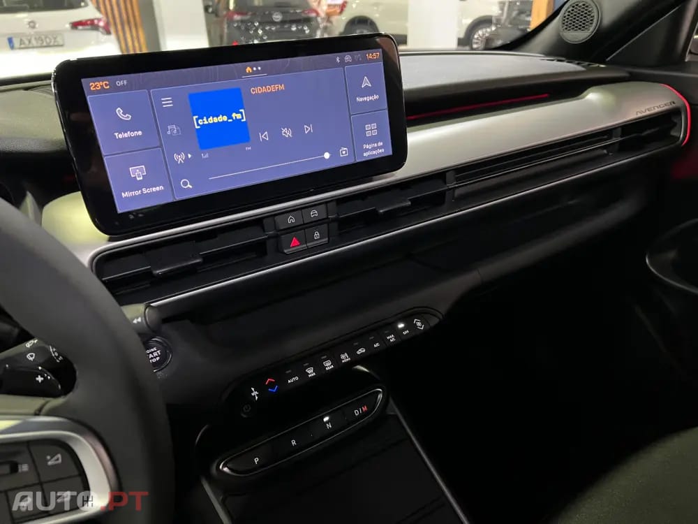 Jeep Avenger 1.2 e-Hybrid Summit DCT