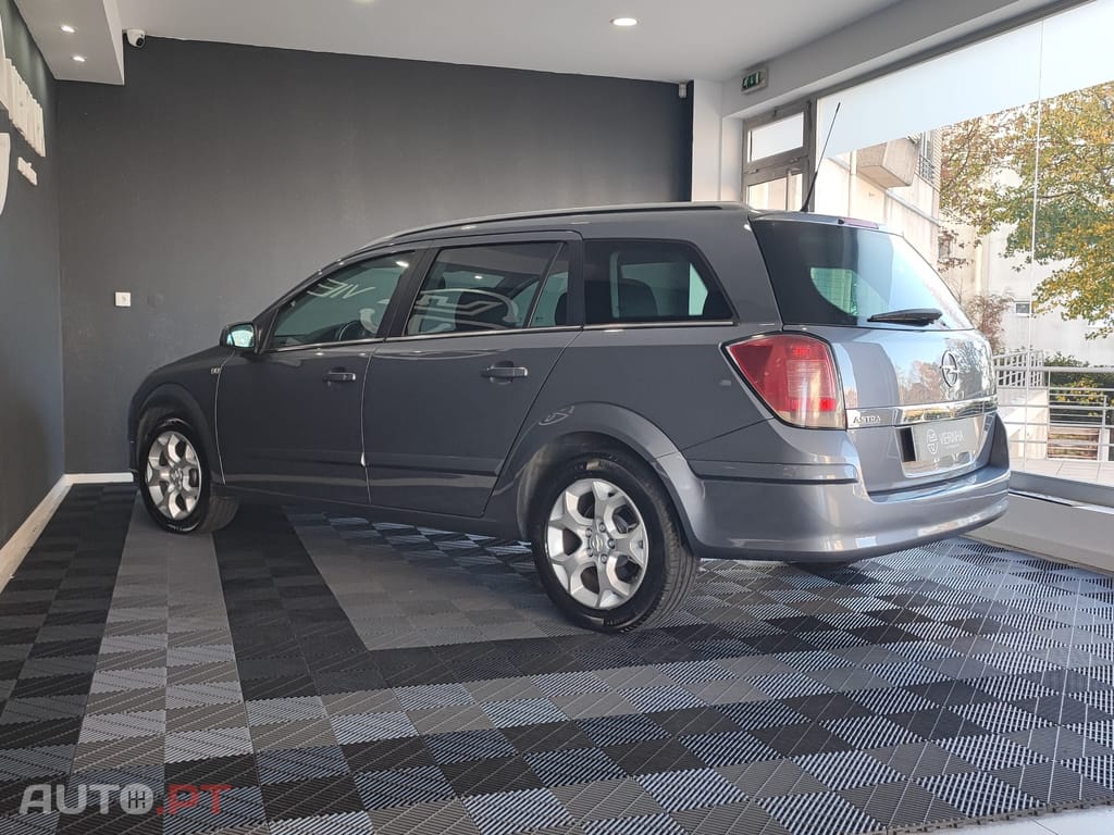 Opel Astra Caravan 1.7CDTI Cosmos