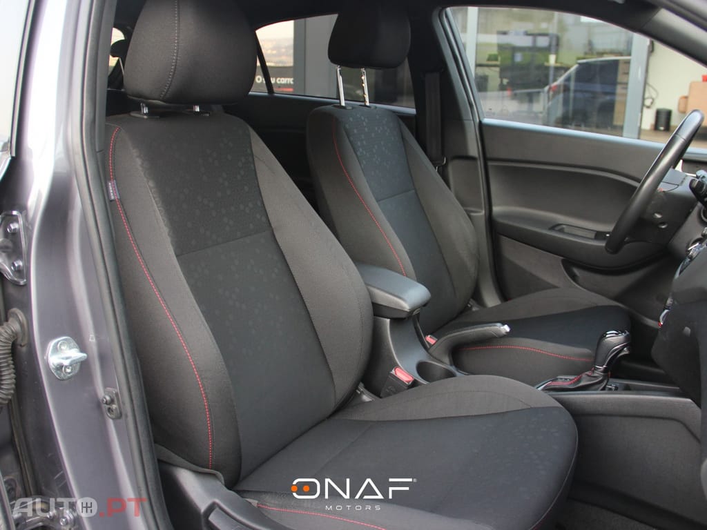 Hyundai i20 1.0 GDI 100 DCT-7 Bussines