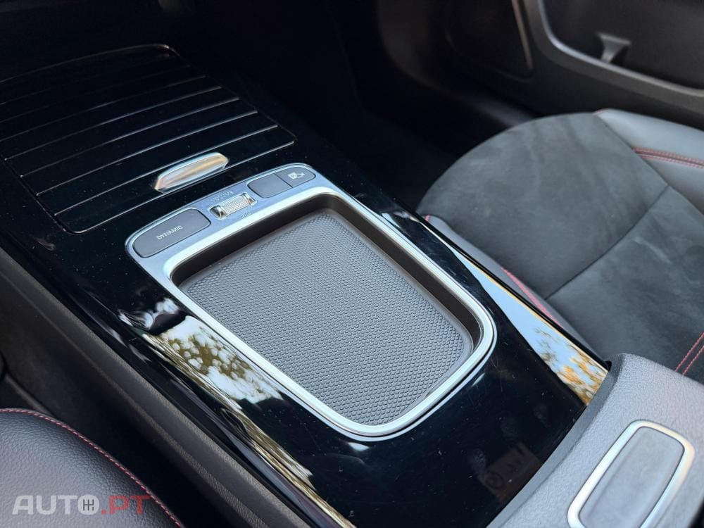 Mercedes-Benz A 200 7G-DCT AMG Line