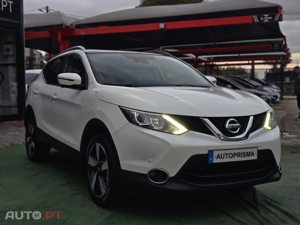 Nissan Qashqai 1.5 dCi N-Connecta RS+PS