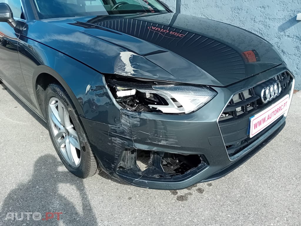 Audi A4 Avant 30 tdi S Tronic - Nacional