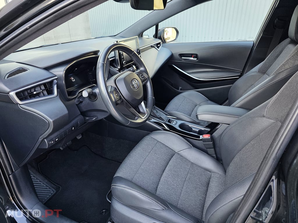 Toyota Corolla 1.8 Hybrid Comfort+P.Sport
