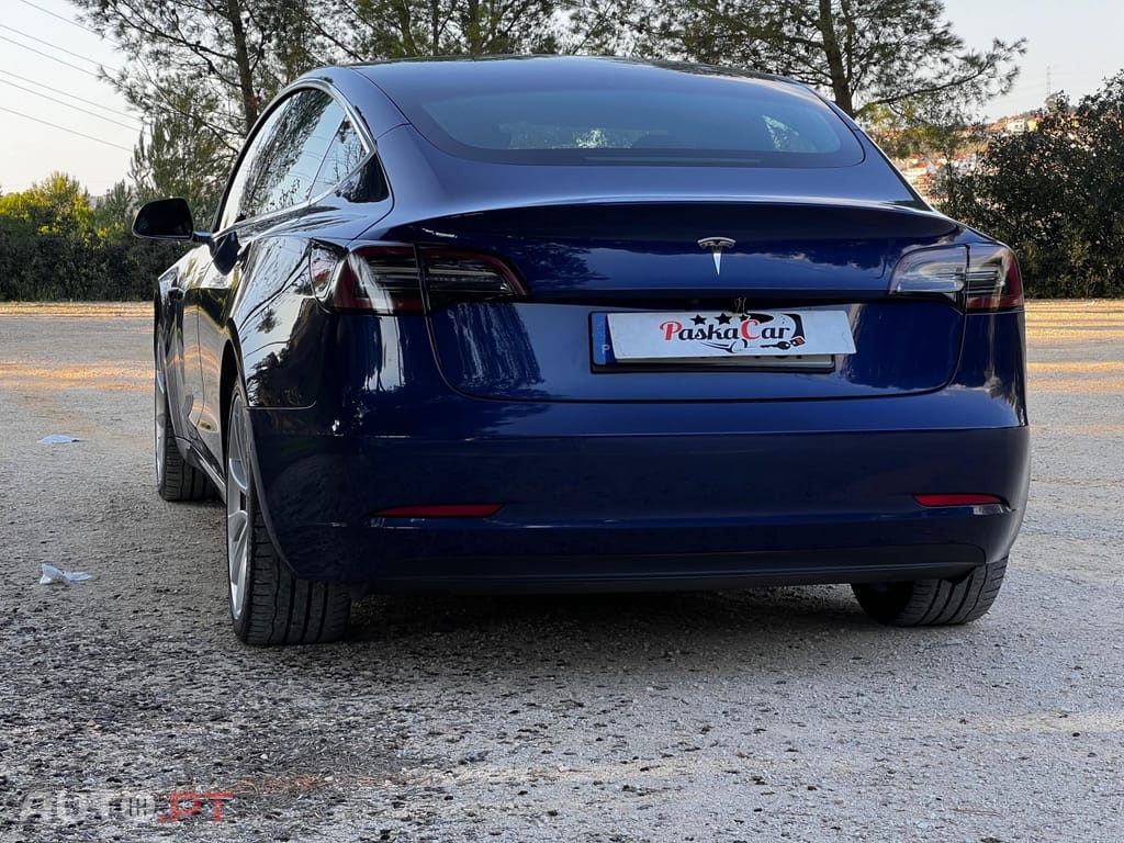 Tesla Model 3 Standard Range Plus RWD