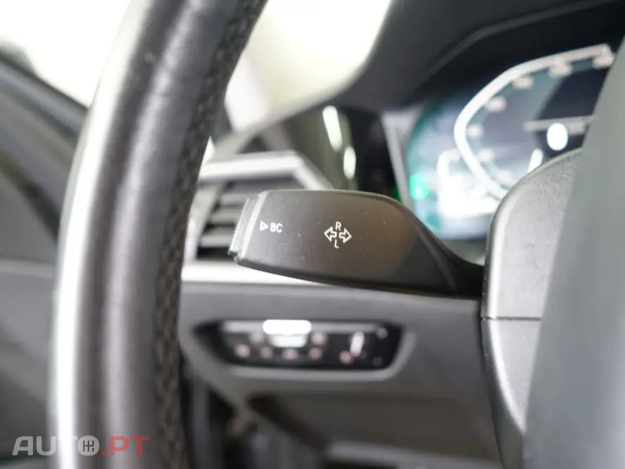 BMW 330 e Aut. Sport Line