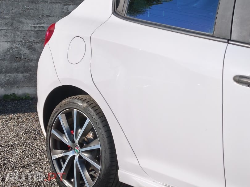 Alfa Romeo Giulietta 1.6 JTDm Sport J18 TCT