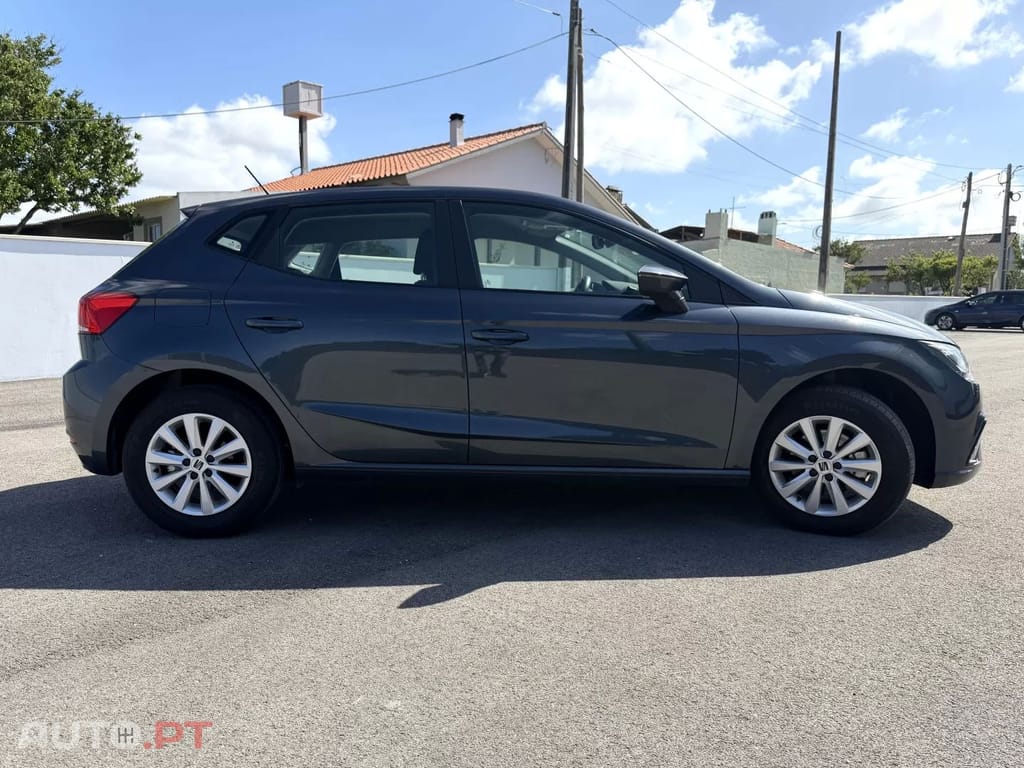 SEAT Ibiza 1.0 TSI Style DSG — fotografia 4