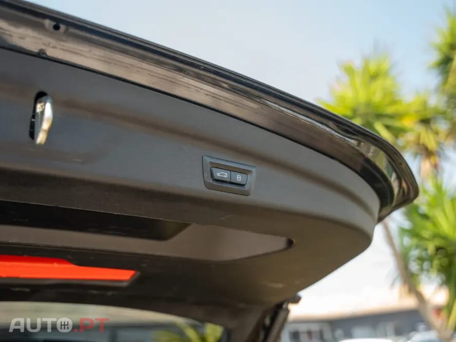 BMW 225 e xDrive Pack Desportivo M