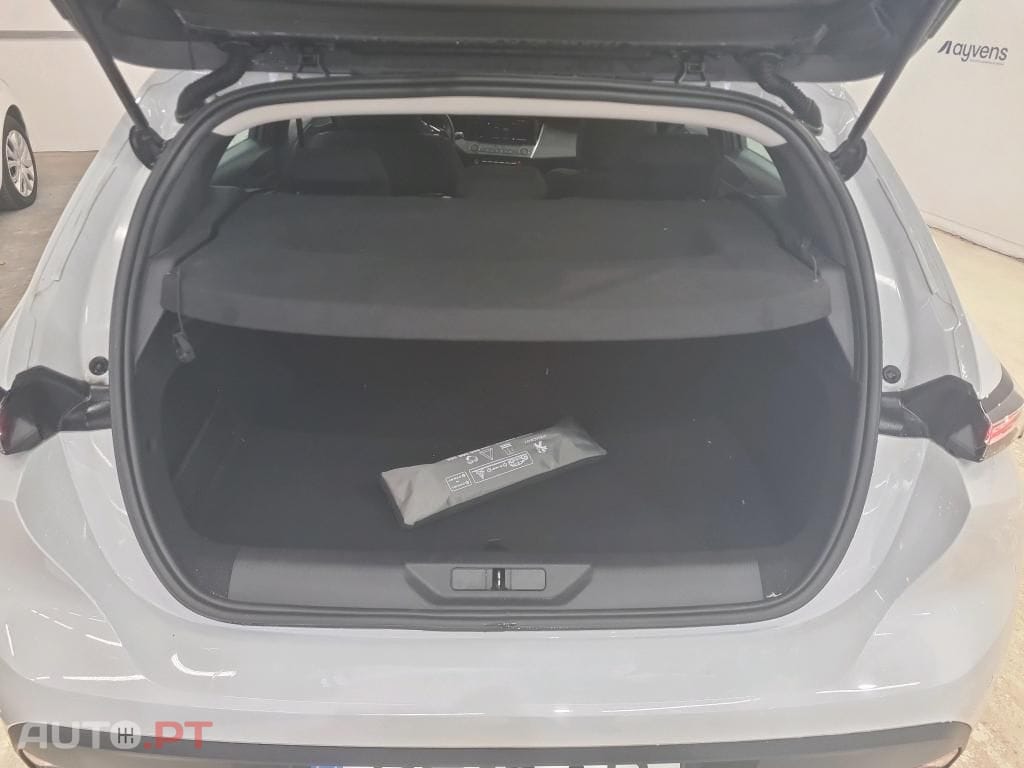 Peugeot 308 1.6 Hybrid Active e-EAT8