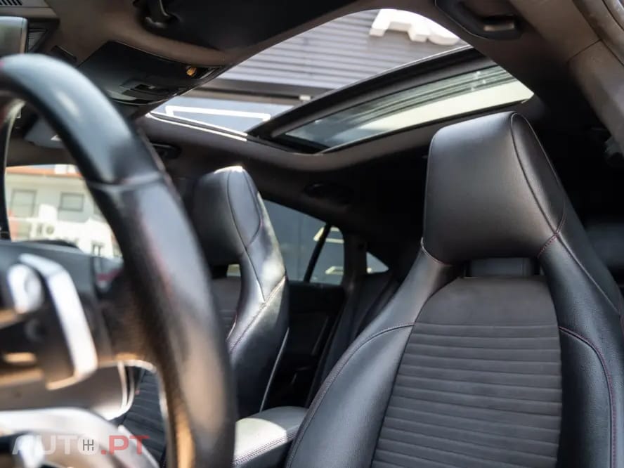 Mercedes-Benz CLA 220 d Shooting Brake AMG Line Aut.