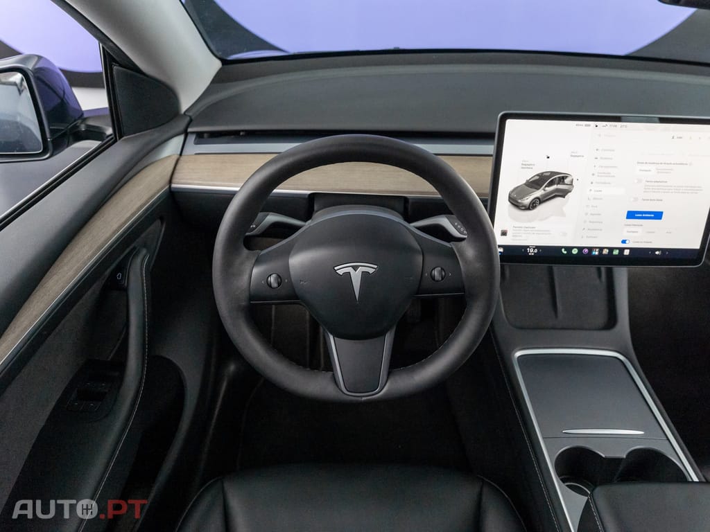 Tesla Model Y Long Range Tração Integral