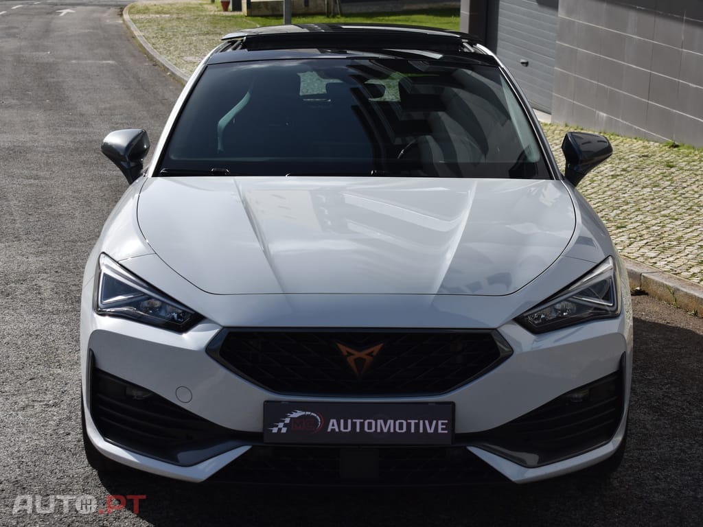 Cupra Leon 1.4 e-Hybrid Cupra DSG VZ