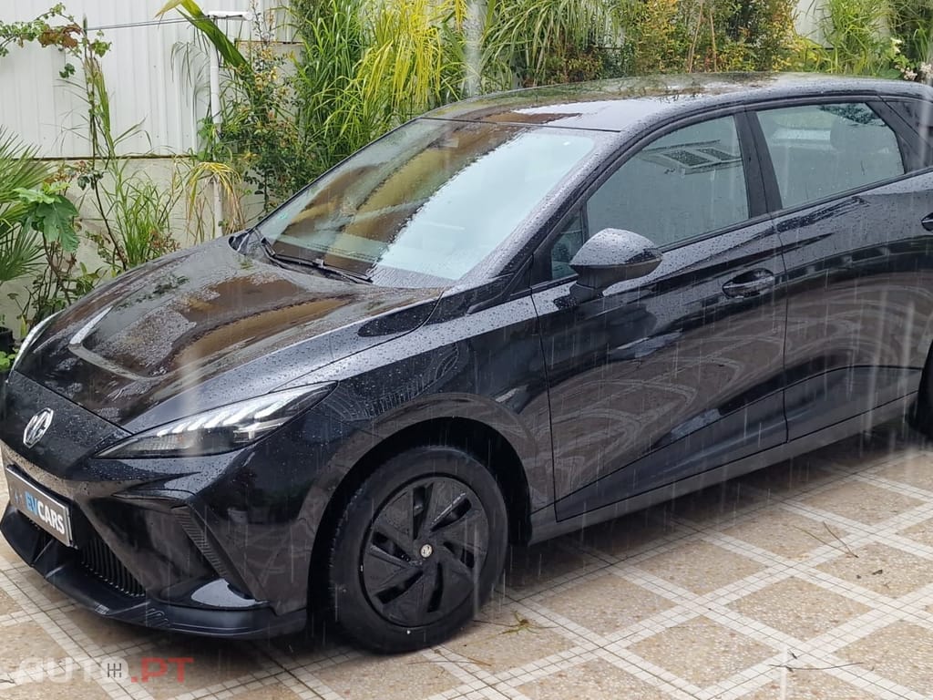 MG MG4 51 kWh Standard