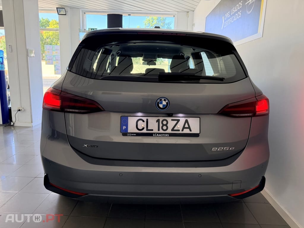 BMW 225 e xDrive Edição Optimized