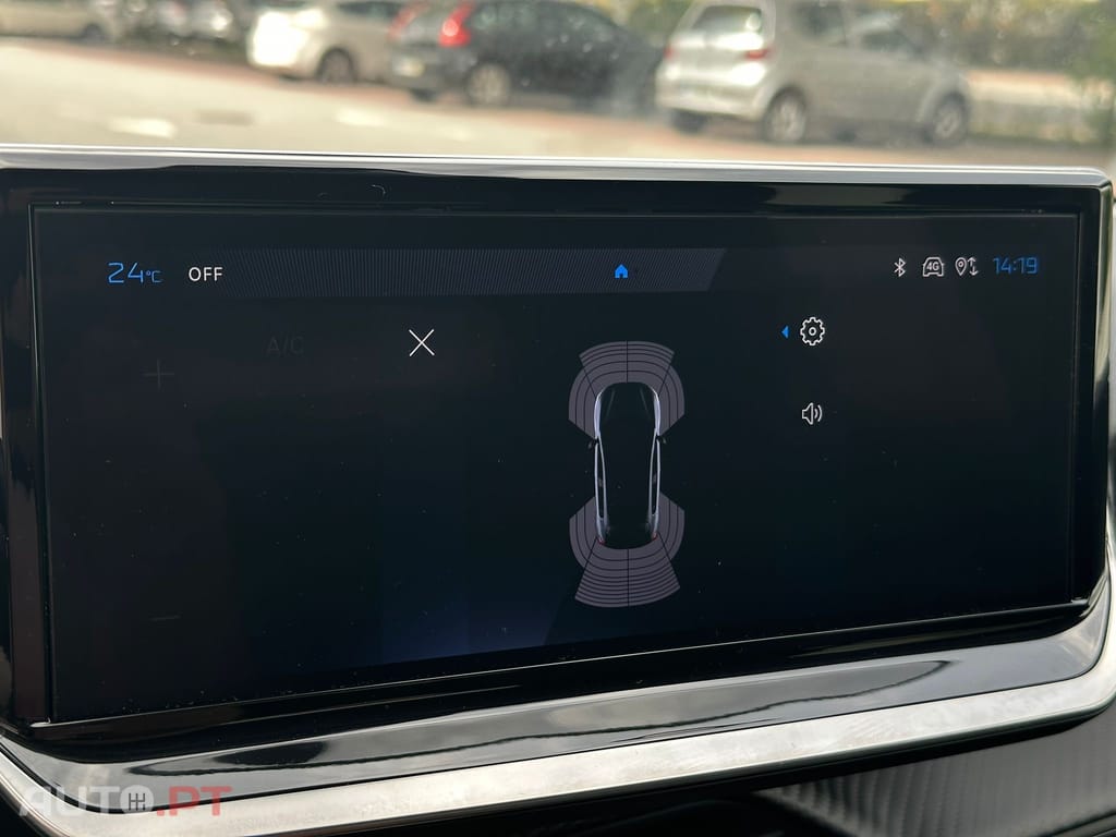Peugeot 208 1.2 Hybrid Allure e-DCS6