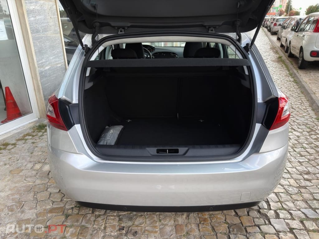 Peugeot 308 1.6 HDi Active