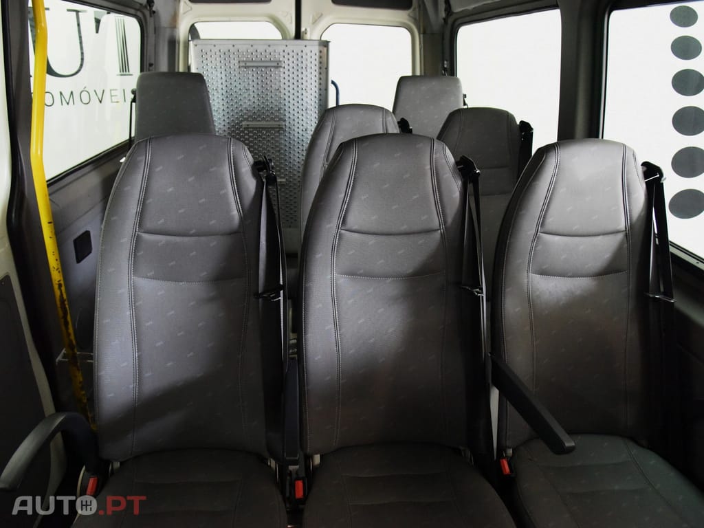 Volkswagen Crafter 2.5TDI 9L