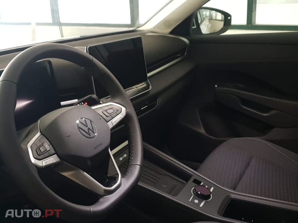 Volkswagen T-Roc 1.5 eTSI Life DSG