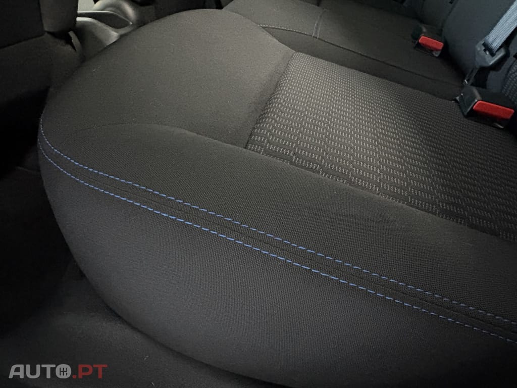 Peugeot 208 1.2 PureTech Signature