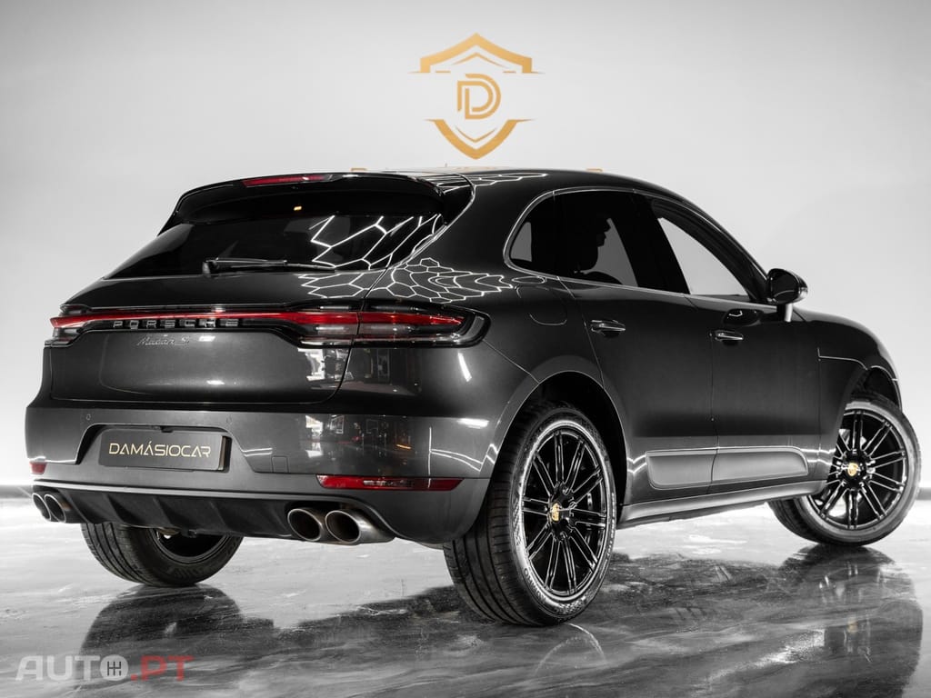 Porsche Macan S