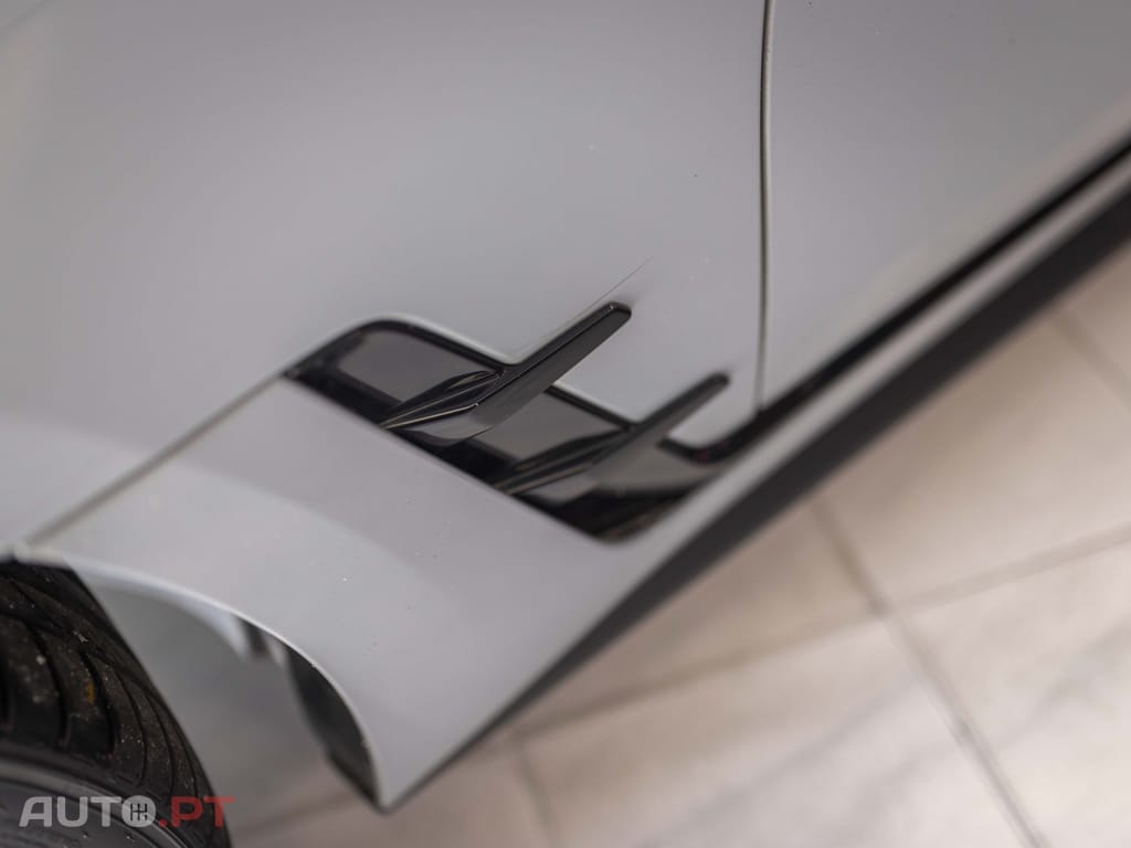 BMW i4 M50 Pack Desportivo M Pro