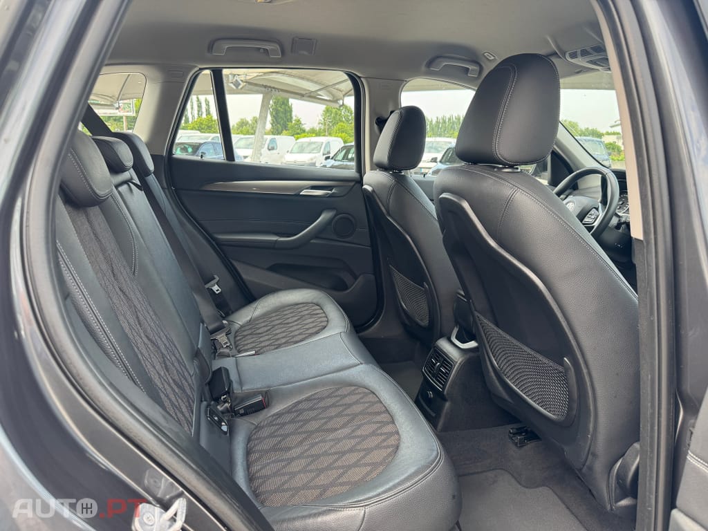 BMW X1 18 d sDrive xLine