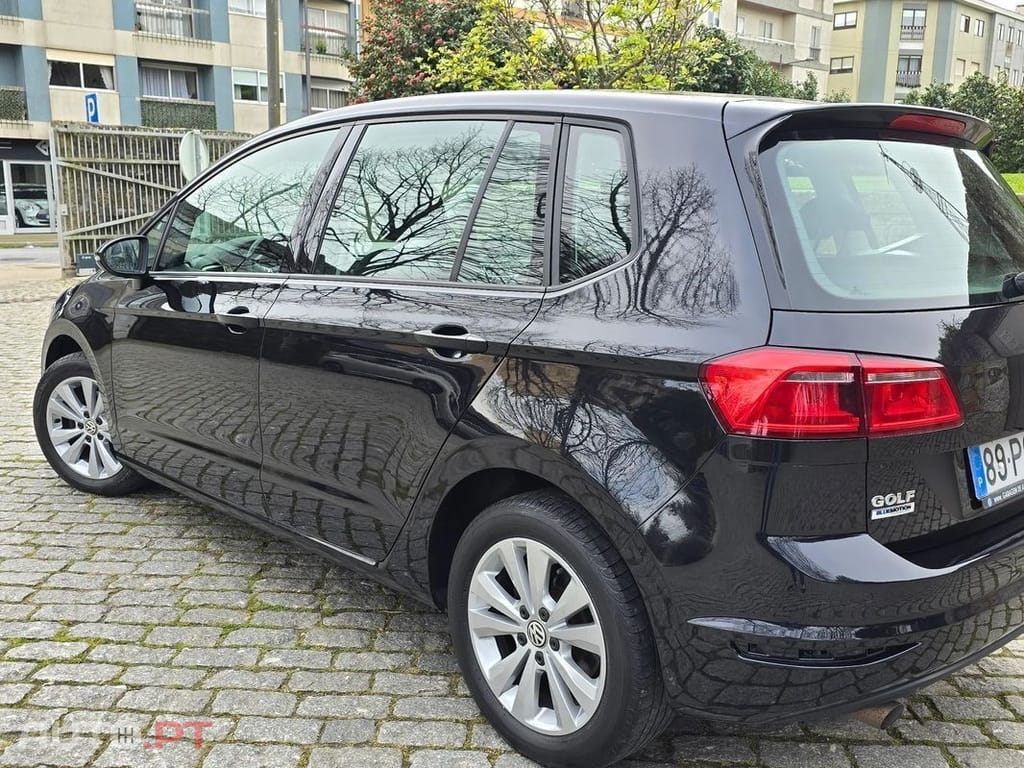 Volkswagen Golf Sportsvan 1.6 TDI Confortline BlueMotion