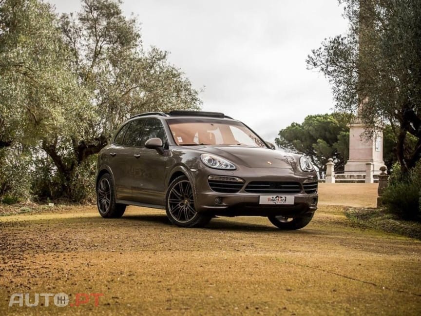 Porsche Cayenne S Hybrid
