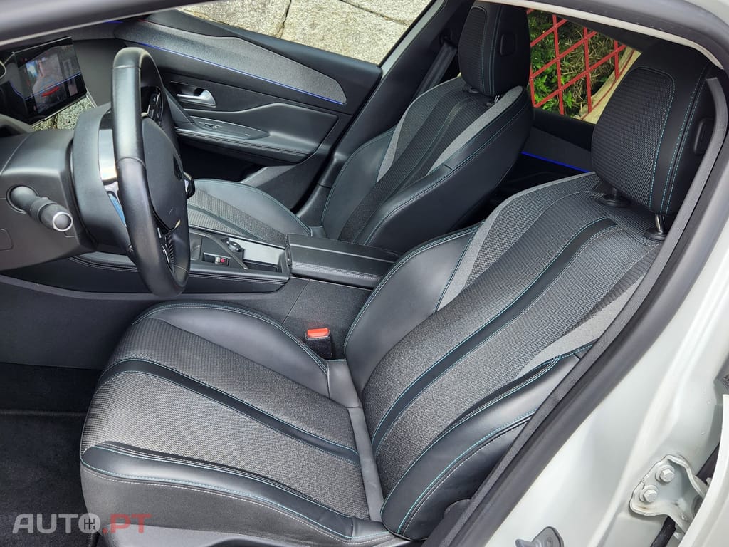 Peugeot 308 1.5 BlueHDi Allure