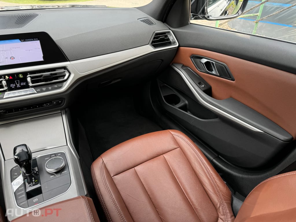 BMW 320 d Line Sport Auto