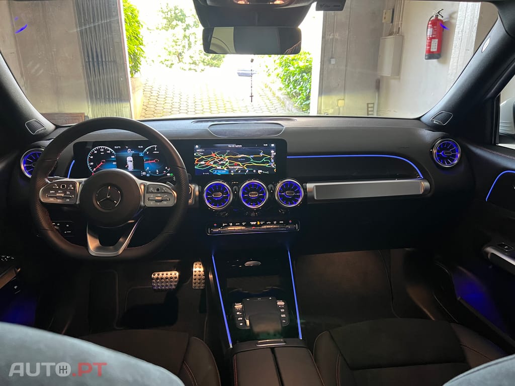 Mercedes-Benz GLB 180 AMG Line