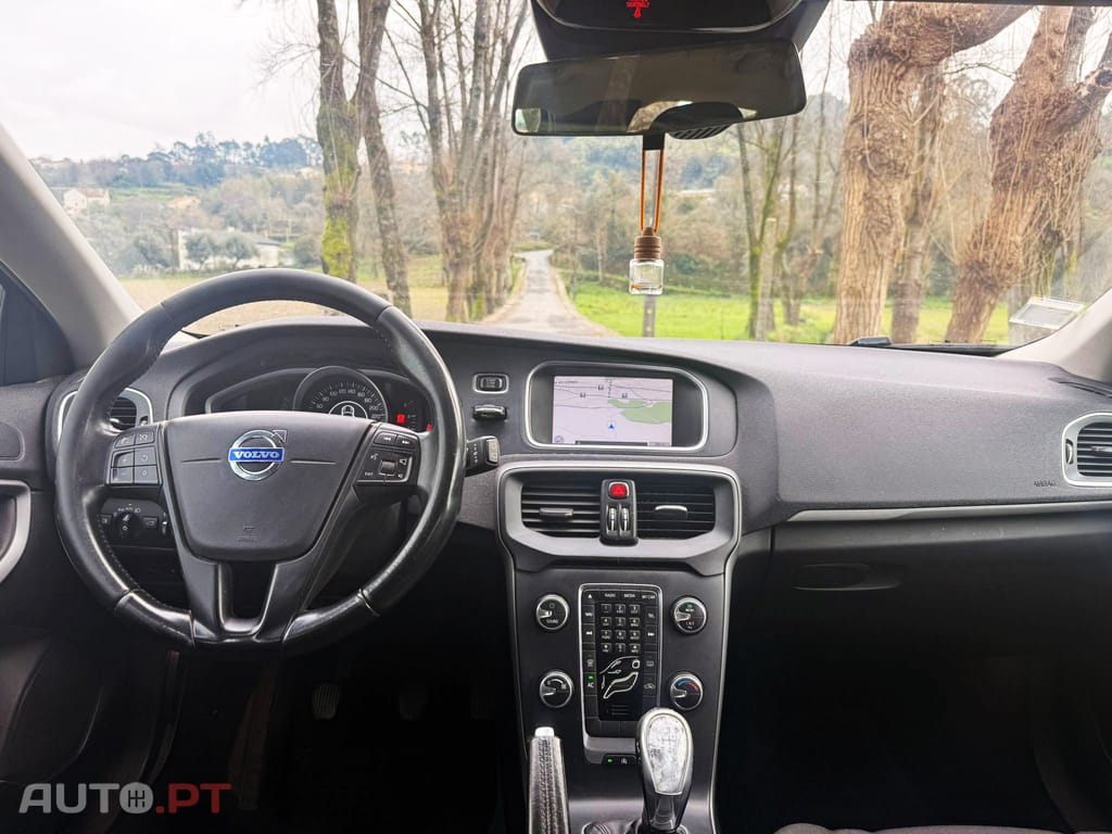 Volvo V40 1.6 D2 Momentum