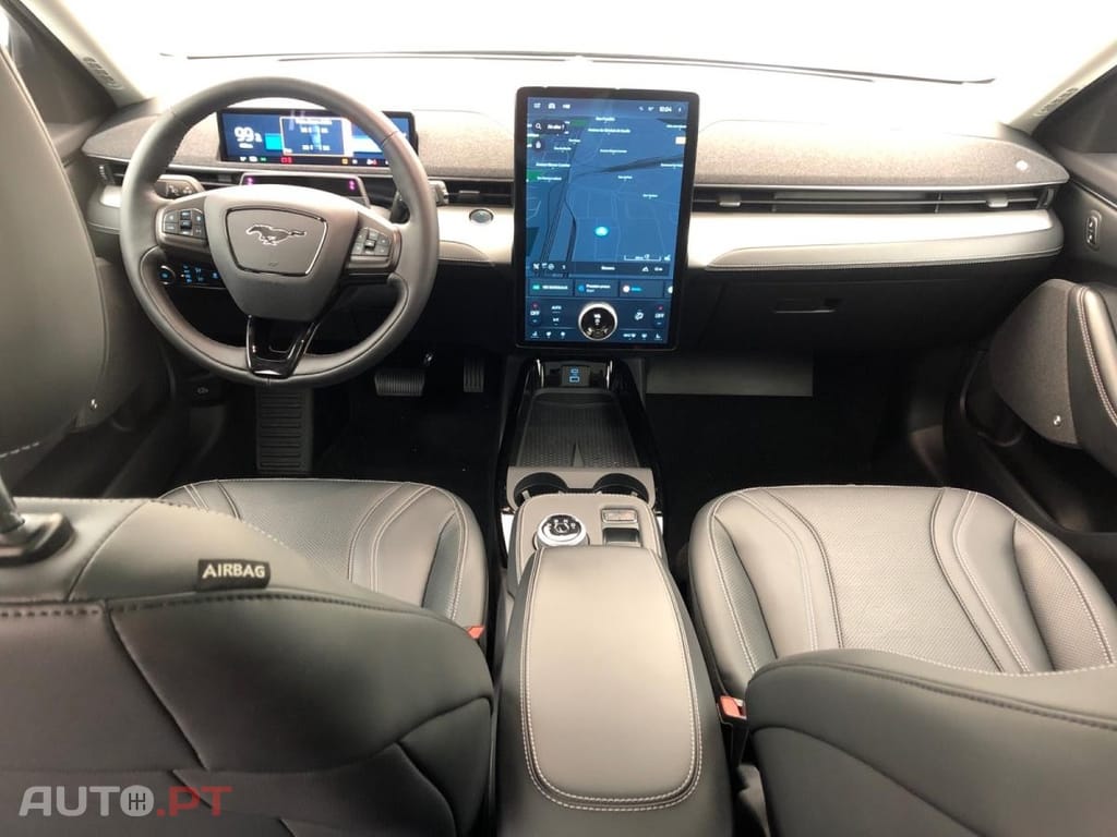 Ford Mustang Mach-E Standard Range