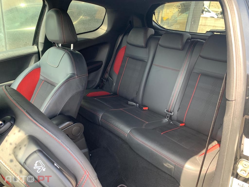Peugeot 208 1.6 THP GTi
