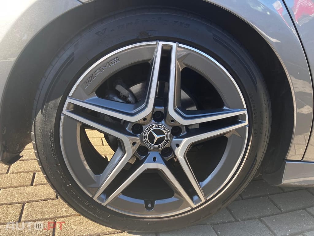 Mercedes-Benz A 180 d 7G-DCT AMG Line