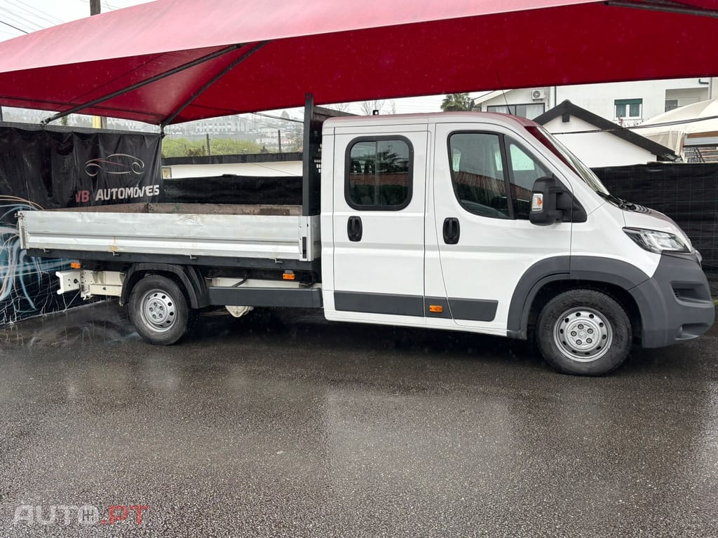 Peugeot Boxer 2.0 BlueHDi 335 L3 CD