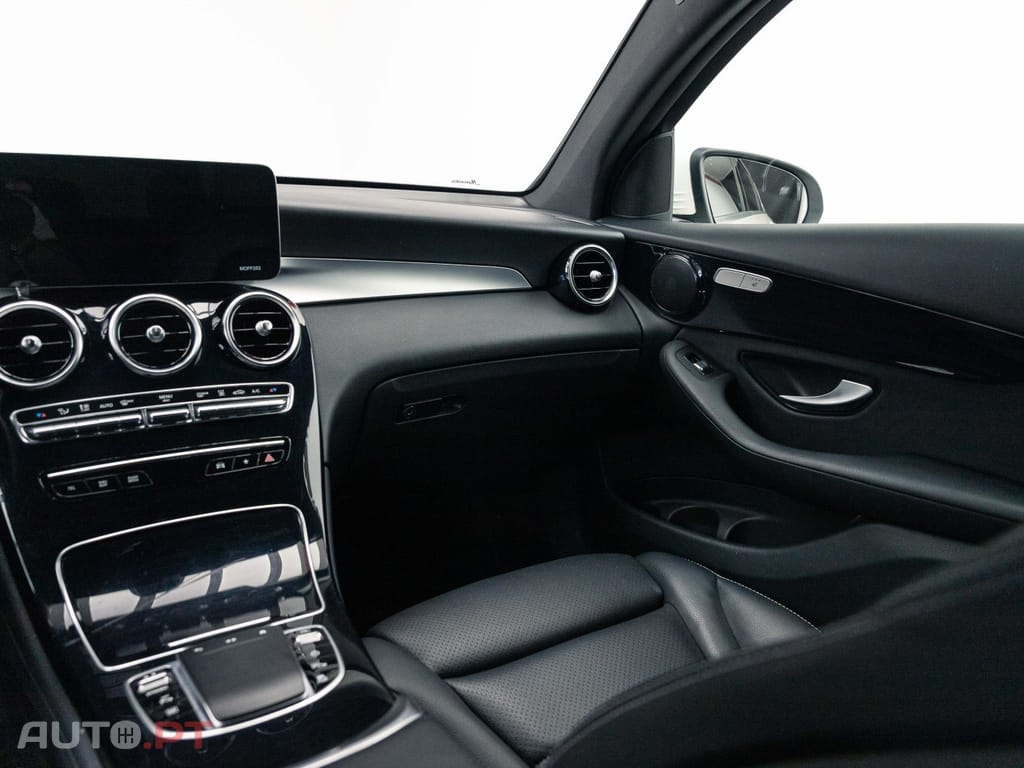Mercedes-Benz GLC 300 e Coupé 4Matic