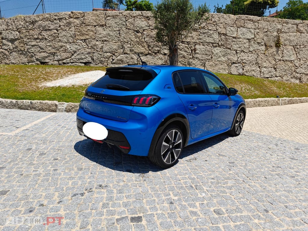 Peugeot E-208 GT Line