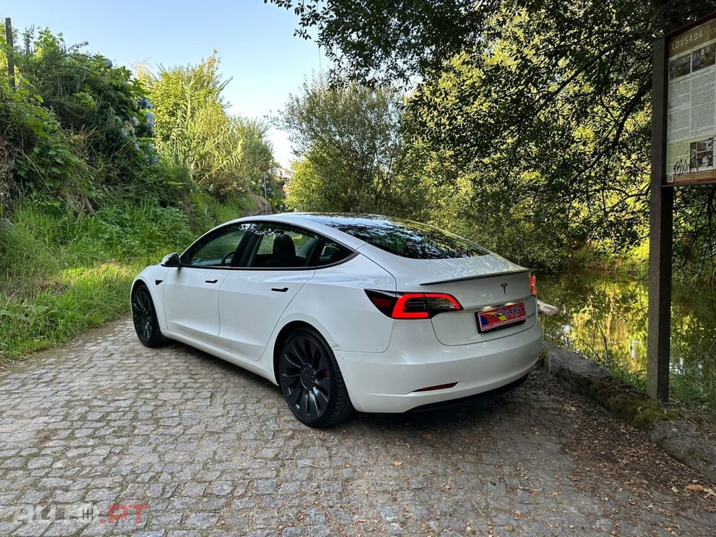 Tesla Model 3 Performance Dual Motor AWD