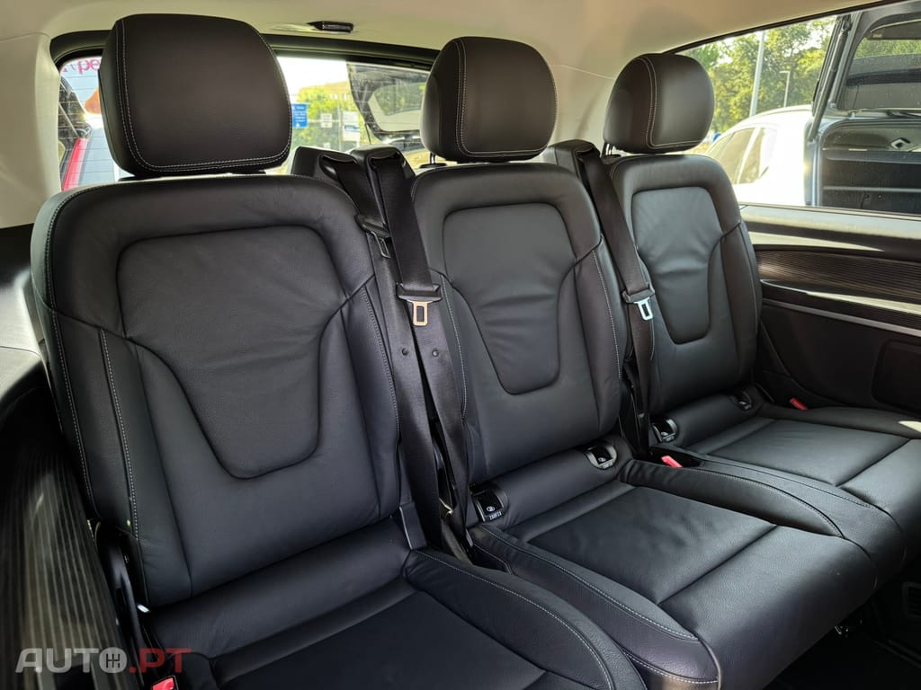 Mercedes-Benz V 300 d Longo Avantgarde