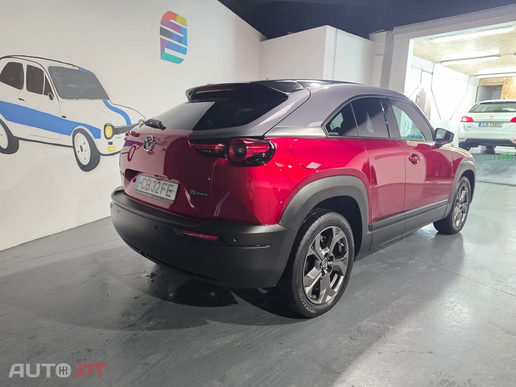 Mazda MX-30 e-SKYACTIV