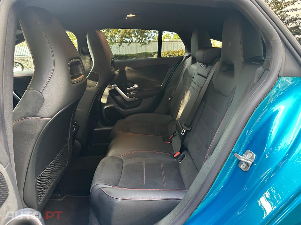 Mercedes-Benz CLA 250 e AMG Line