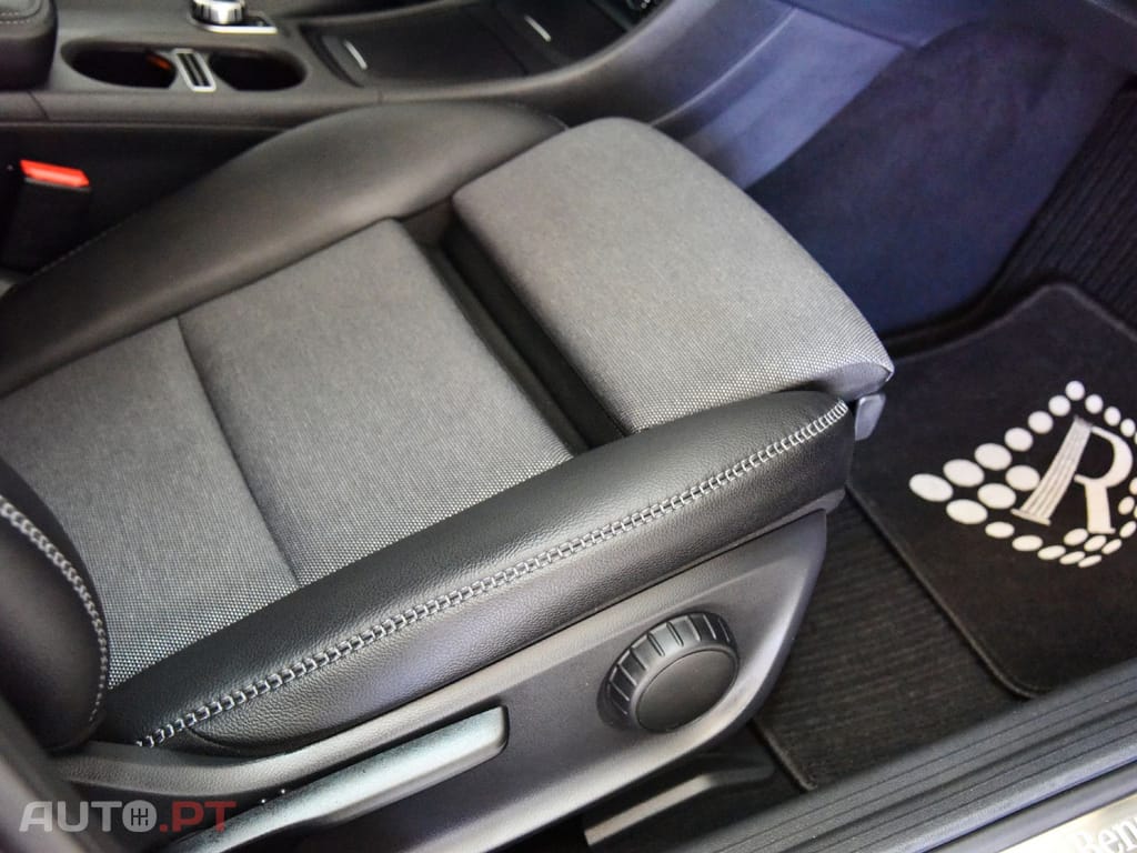 Mercedes-Benz GLA 180 D 7G-DCT URBAN