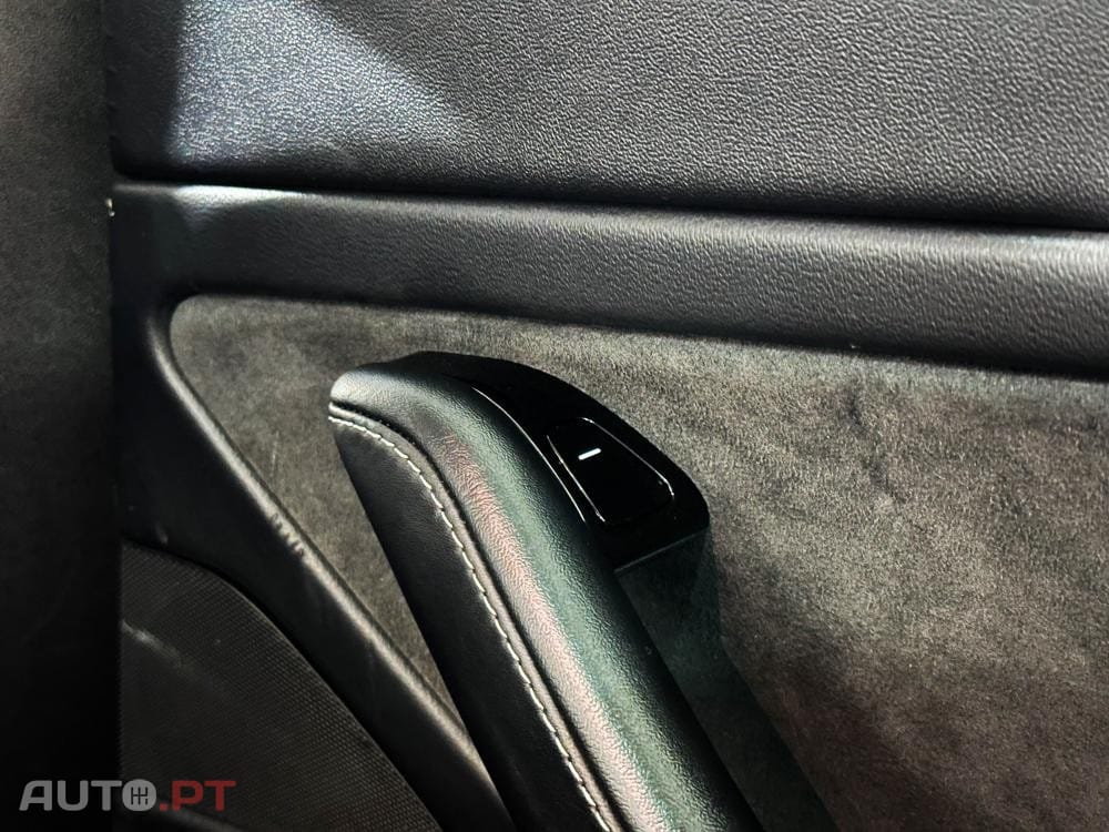 Tesla Model 3 Long Range Tração Integral