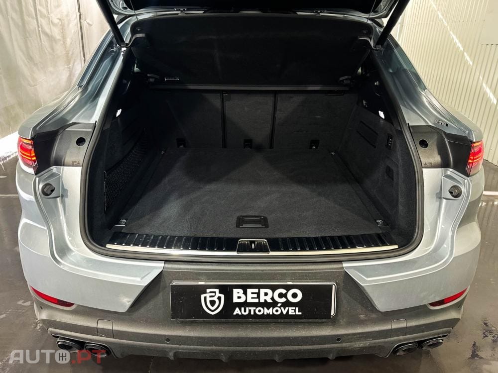 Porsche Cayenne E-Hybrid Platinum Edition