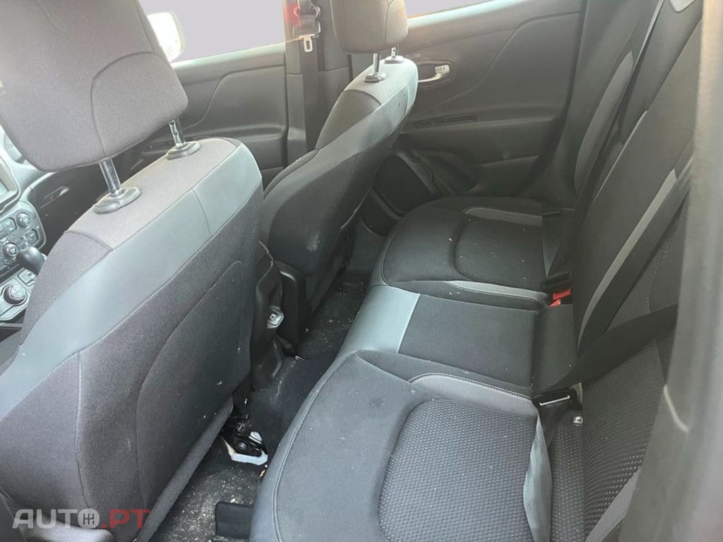 Jeep Renegade 4xe Limited AWD I.V.A DEDUTIVEL