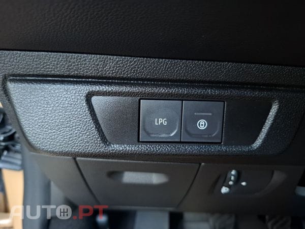 Dacia Sandero ECO-G 100 Bi-Fuel Stepway Extreme+