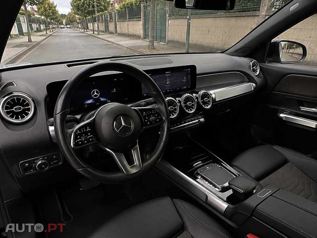 Mercedes-Benz EQB 250+ Edition Navigator