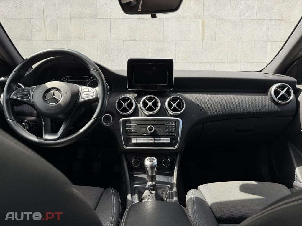 Mercedes-Benz A 180 d Urban